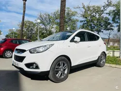 Blanco Usado 2012 Hyundai ix35 Comfort SUV | 9950 € (Precio justo)
