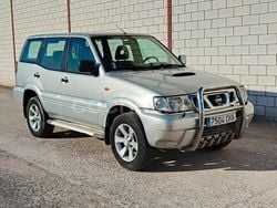 Gris / plata Usado 2003 Nissan Terrano SUV | 8500 € (Precio justo)