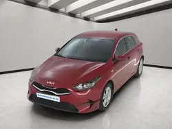 Rojo Usado 2024 Kia Ceed Utilitario | 19.990 € (Precio justo)