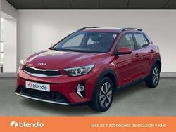 Rojo Usado 2024 Kia Stonic SUV | 16.990 € (Precio justo)