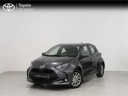 Gris Usado 2024 Toyota Yaris Hybrid Active Monovolumen | 19.900 € (Precio justo)