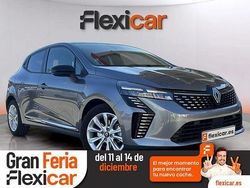 Gris / plata Usado 2025 Renault Clio V Evolution Berlina | 20.990 € (Caro)