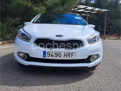 Blanco Usado 2013 Kia Ceed Berlina | 7990 € (Un poco caro)