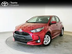 Rojo Usado 2020 Toyota Yaris Hybrid Active Berlina | 17.850 € (Precio justo)