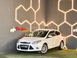 Blanco Usado 2015 Ford Focus Titanium Berlina | 9500 € (Precio justo)