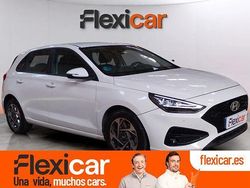 Blanco Usado 2024 Hyundai i30 Berlina | 18.790 € (Buen precio)