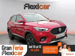 Rojo Nuevo 2024 MG ZS Luxury Berlina | 20.490 € (Precio justo)