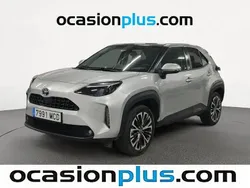 Gris plata Usado 2022 Toyota Yaris Cross Plus SUV | 22.000 € (Buen precio)