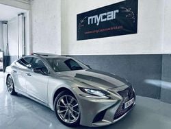 Gris Usado 2020 Lexus LS500h Luxury Line Berlina | 74.990 €