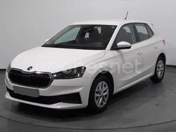 Blanco Usado 2023 Skoda Fabia Ambition Utilitario | 12.850 € (Precio justo)