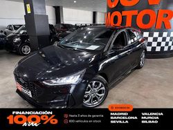 Negro Usado 2024 Ford Focus ST-Line Berlina | 19.849 € (Precio justo)