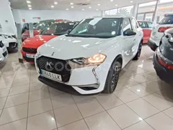 Blanco Usado 2021 DS Automobiles DS3 Crossback So Chic SUV | 12.990 € (Precio justo)