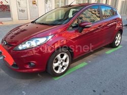 Burdeos Usado 2010 Ford Fiesta Trend Utilitario | 5900 € (Precio justo)