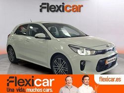 Gris Usado 2018 Kia Rio Berlina | 9990 € (Precio justo)