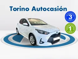 Blanco Usado 2021 Toyota Yaris Hybrid Active Berlina | 16.990 € (Precio justo)