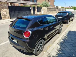 Negro Usado 2012 Alfa Romeo MiTo Distinctive Utilitario | 6400 € (Un poco caro)