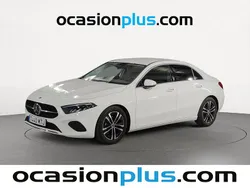 Blanco Usado 2024 Mercedes A180 Berlina | 28.637 € (Super precio)