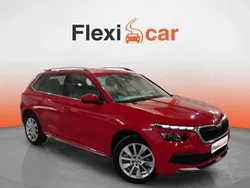 Rojo Usado 2023 Skoda Kamiq Style SUV | 18.590 € (Buen precio)