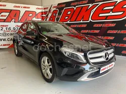Negro Usado 2015 Mercedes GLA200 Urban SUV | 15.995 € (Precio justo)