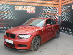 Rojo Usado 2008 BMW 120 Coupé Coupe | 7700 € (Precio justo)