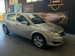 Gris / plata Usado 2006 Opel Astra Cosmo Berlina | 3600 € (Precio justo)