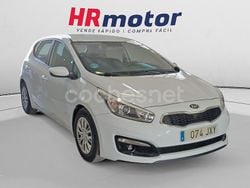 Blanco Usado 2017 Kia Ceed GT Plus Berlina | 11.790 € (Un poco caro)