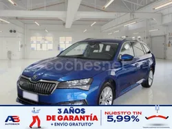 Azul Usado 2020 Skoda Superb Style Familiar | 18.600 € (Precio justo)