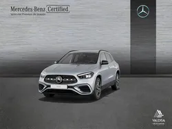 Gris / plata Usado 2024 Mercedes GLA200 AMG line SUV | 44.900 € (Precio justo)