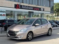 Beige Usado 2012 Peugeot 208 Allure Utilitario | 8950 € (Precio justo)