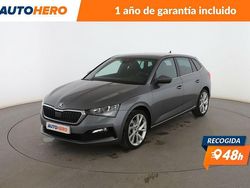 Gris Usado 2022 Skoda Scala Ambition Utilitario | 17.999 € (Precio justo)
