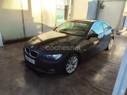 Negro Usado 2007 BMW 325 Comfort Edition Coupe | 13.500 €
