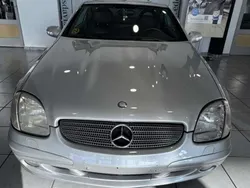 Gris Usado 2003 Mercedes SLK200 Descapotable | 7850 € (Un poco caro)
