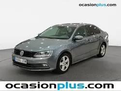 Gris Usado 2016 VW Jetta Advance Berlina | 13.250 € (Un poco caro)