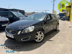 Marrón Usado 2010 Volvo S60 Summum Berlina | 6590 €