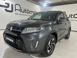 Gris Nuevo 2025 Suzuki Vitara SUV | 27.400 €