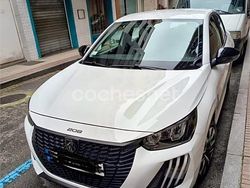 Blanco Usado 2024 Peugeot 208 Active Utilitario | 15.000 € (Precio justo)