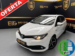 Blanco Usado 2018 Toyota Auris Hybrid Berlina | 16.490 € (Precio justo)
