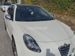 Blanco Usado 2011 Alfa Romeo Giulietta Distinctive Utilitario | 9500 € (Caro)