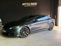 Gris Usado 2017 Tesla Model S Long Range Berlina | 42.200 €