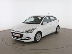 Blanco Usado 2016 Hyundai i20 Utilitario | 8699 € (Precio justo)