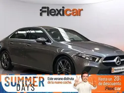 Gris / plata Usado 2019 Mercedes A180 Berlina | 23.490 € (Un poco caro)