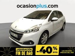 Blanco Usado 2016 Peugeot 208 Active Utilitario | 9400 € (Precio justo)