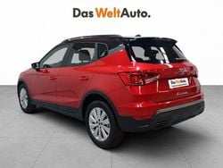 Rojo Usado 2025 Seat Arona Style SUV | 21.990 € (Un poco caro)