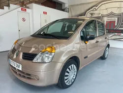 Amarillo Usado 2005 Renault Modus Authentique Monovolumen | 3495 € (Un poco caro)