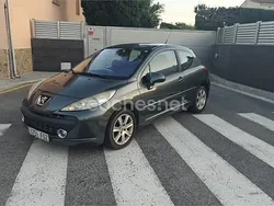 Verde Usado 2006 Peugeot 207 Berlina | 2300 € (Super precio)