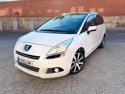 Blanco Usado 2010 Peugeot 5008 Premium Monovolumen | 5490 € (Precio justo)