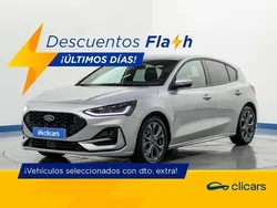 Gris Usado 2023 Ford Focus ST-Line X Berlina | 18.890 € (Precio justo)
