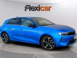 Azul Usado 2023 Opel Astra Elegance Berlina | 17.690 € (Buen precio)