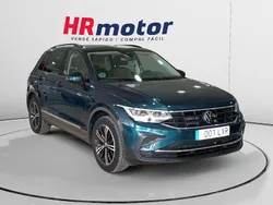 Negro Usado 2022 VW Tiguan Life SUV | 25.740 € (Precio justo)