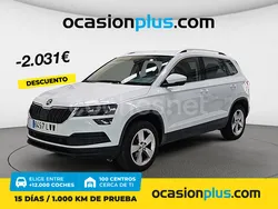Blanco Usado 2022 Skoda Karoq Ambition SUV | 21.900 € (Precio justo)